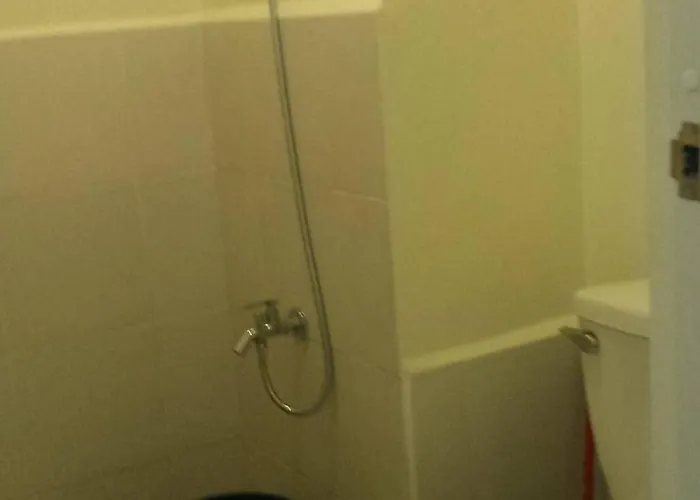 Superb Edsa Cheap @ Graceysplace Unit 1